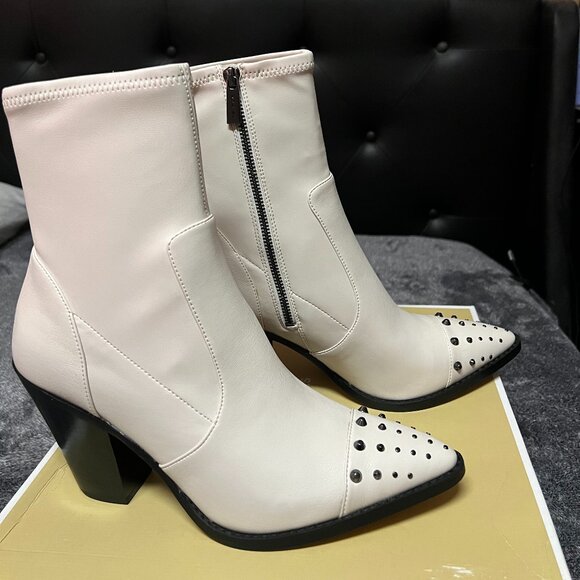 Michael Kors - Dover Studded Leather Heeled Booties - Picture 3 of 11